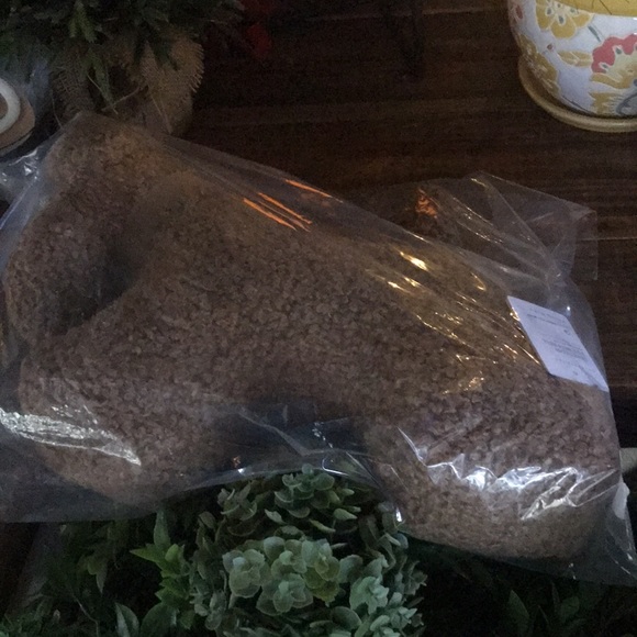 Pottery Barn Cozy Brown Teddy Faux Fur Dog Pillow with Bell Collar 🐕 - Picture 6 of 15